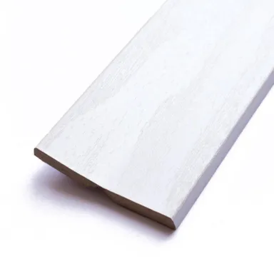 Купить Уголок МДФ Латат 27,5x27,5x2710 мм, сосна беленая в интернет-магазине Akvilon.kz