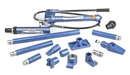 Купить Растяжка гидравлическая, 10 т, набор из 17 предметов, 7 сменных насадок, в пластиковом кейсе Stels в интернет-магазине Akvilon.kz