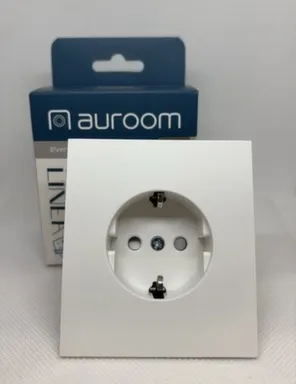 Розетка Auroom серия Linea 1-местная (механизм) с/з, Белый soft touch, 250V-10A в интернет-магазине Akvilon.kz