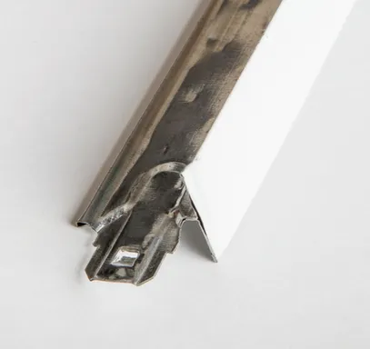 Купить Профиль поперечный направляющий 0,6 м белый Красстал в интернет-магазине Akvilon.kz