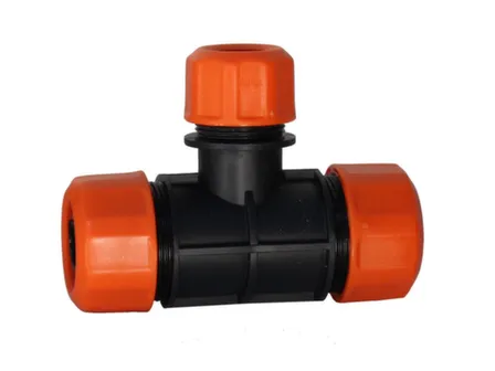 Купить Соеденитель Т-образный для шлангов 1/2-3/4-3/4, Truper в интернет-магазине Akvilon.kz