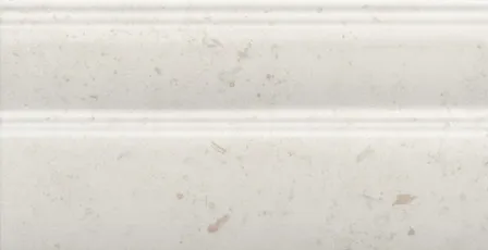 Купить Плинтус Карму светло-бежевый 30x15 см, Kerama Marazzi в интернет-магазине Akvilon.kz