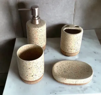 Купить Набор для ванной керамический 4в1 бежевый+дерево,ALROSSA в интернет-магазине Akvilon.kz