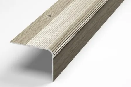 Купить Порог на ступени 54x41,8 мм, Лука Дуб беленый 087 1800 в интернет-магазине Akvilon.kz