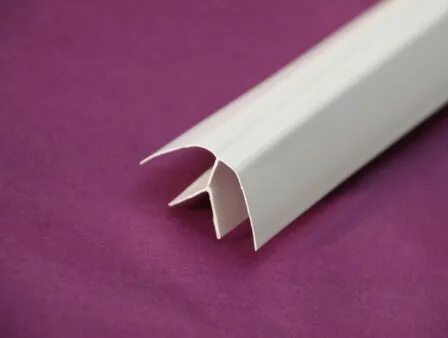 Купить Молдинг пластиковый внутренний 3м/30шт.уп в интернет-магазине Akvilon.kz