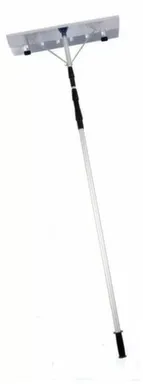 Купить Скребок для удаления снега с крыши с телескопической ручкой 4,8 м, SIBIR в интернет-магазине Akvilon.kz